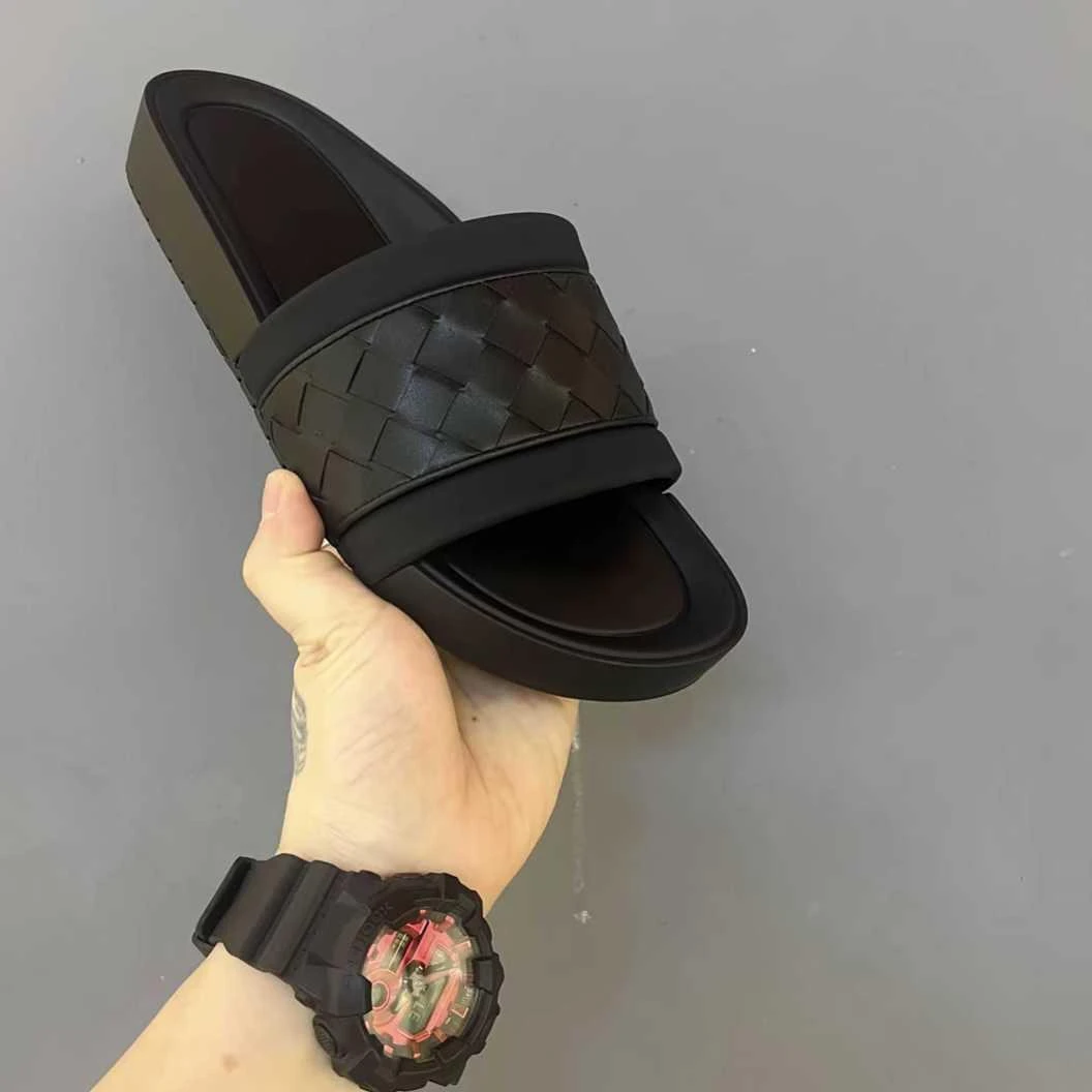 HKHY露趾时尚沙滩软底夏季缝制鞋凉拖鞋轻质一字拖男士慵懒简约鞋