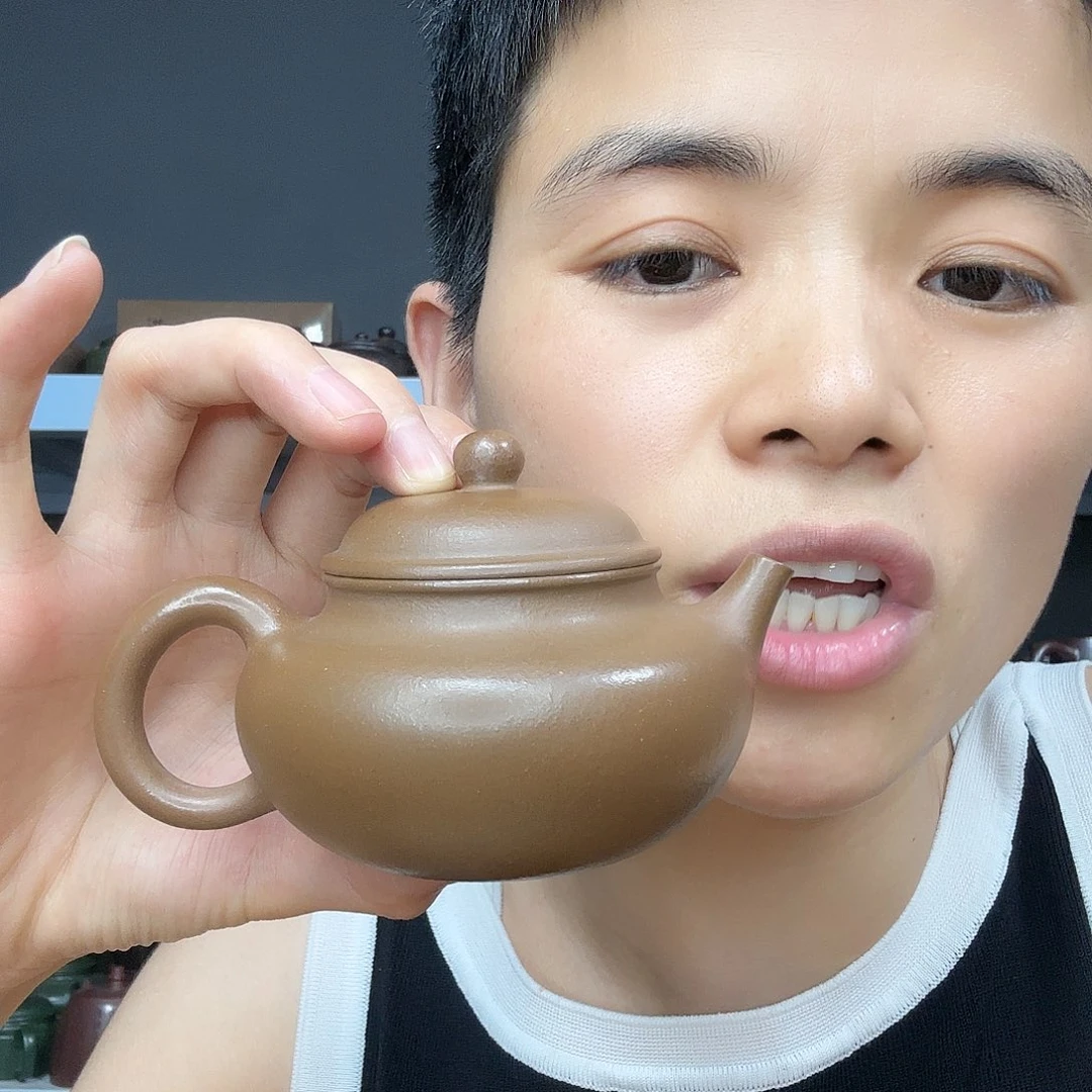 茶壶底槽青民间手艺人全手工制作