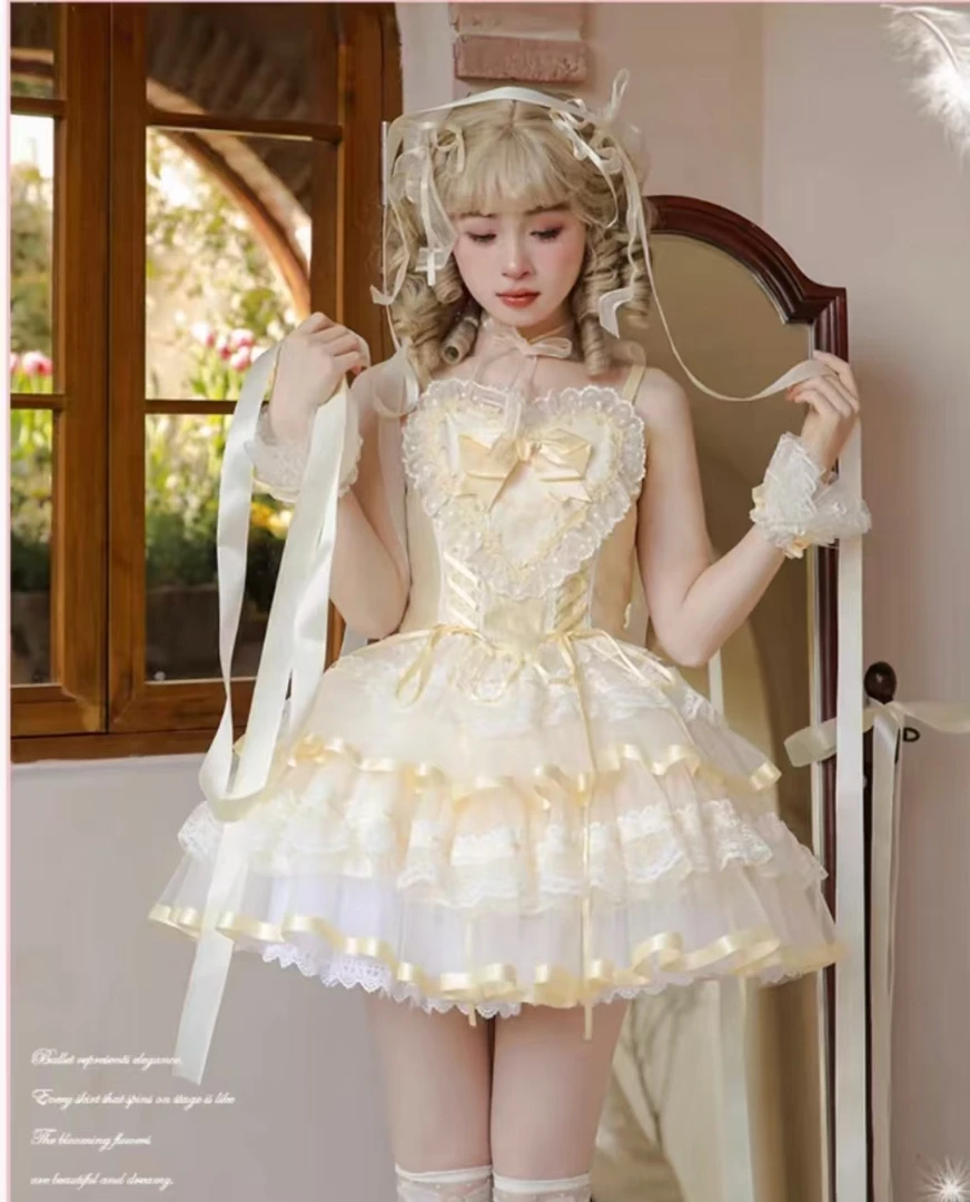 花与珍珠匣丝缎芭蕾狗短jsk现货 线下实体店 顺丰包邮