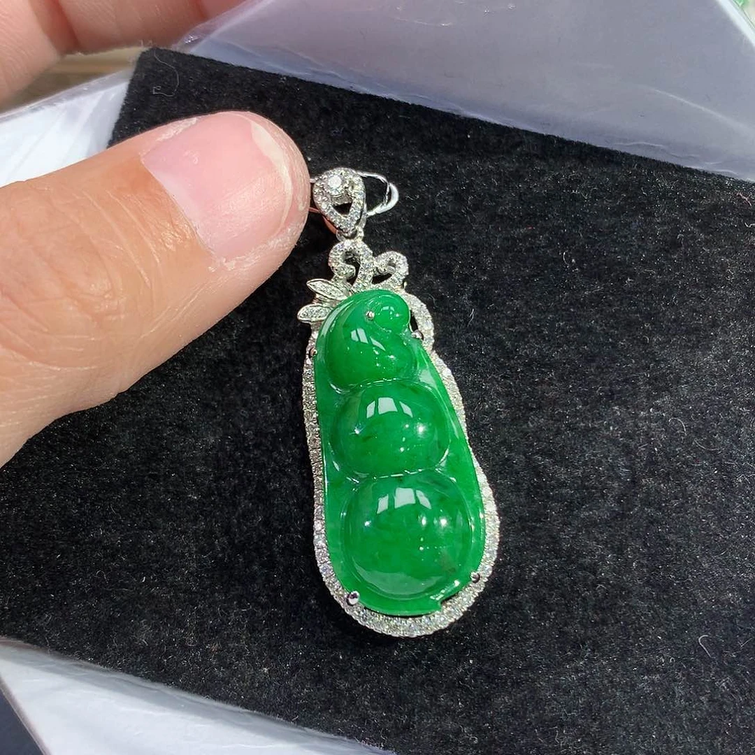 翡翠吊坠(赠链)18K金镶嵌