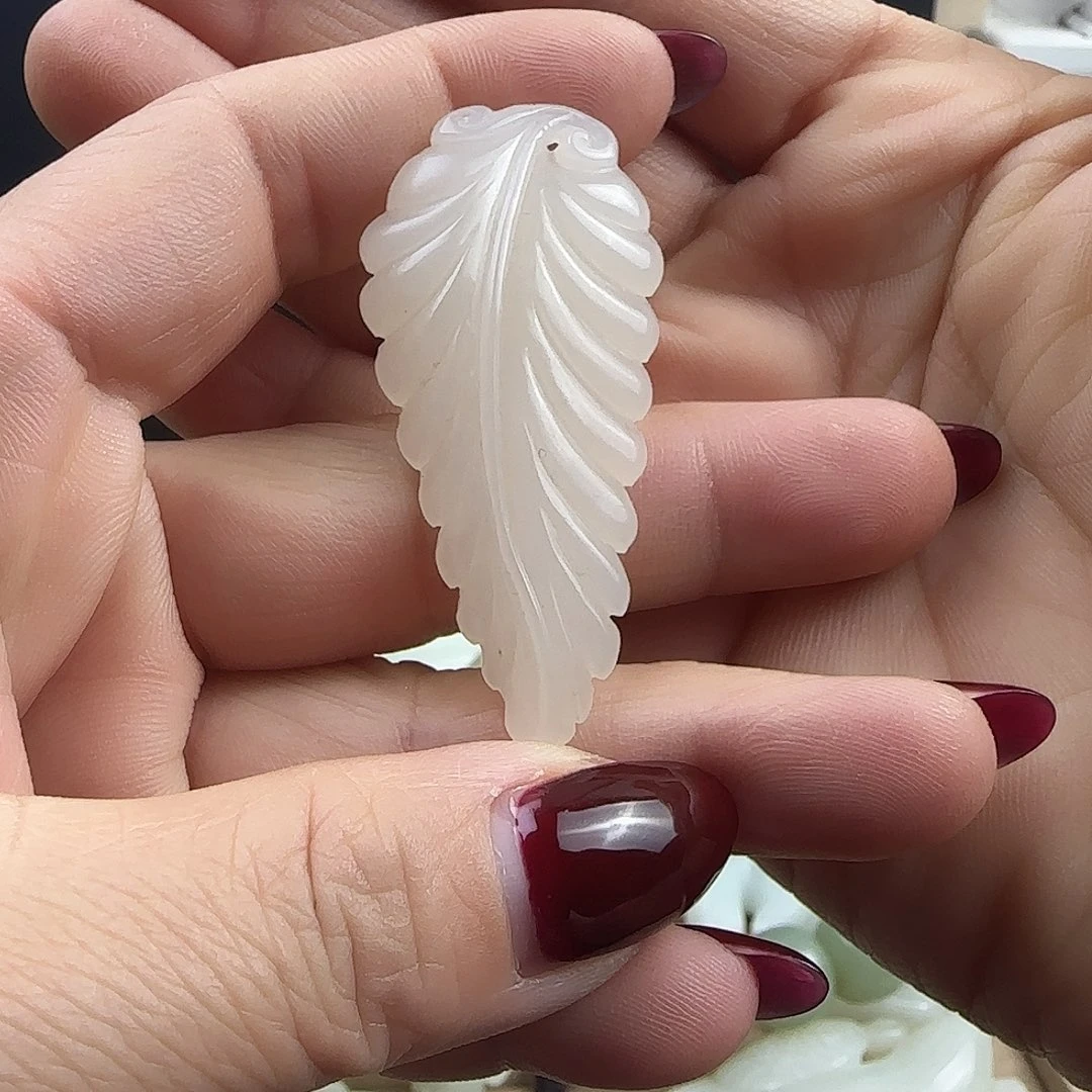 和田玉（糖玉）未镶嵌颈饰