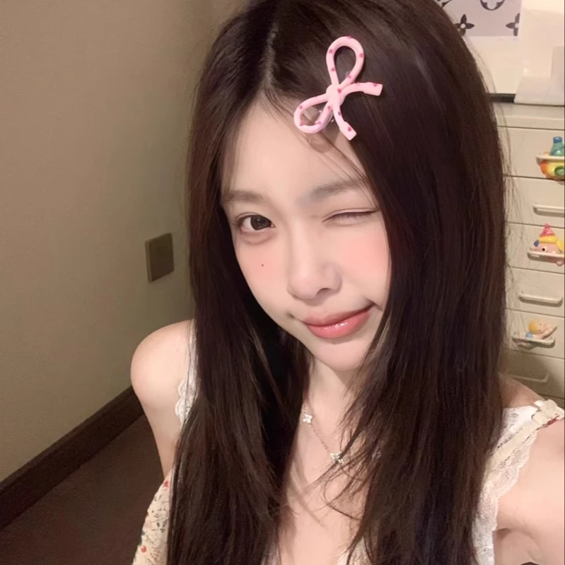 面包小狗~韩系简约波点粉色蝴蝶结鸭嘴夹ins百搭刘海边夹发饰
