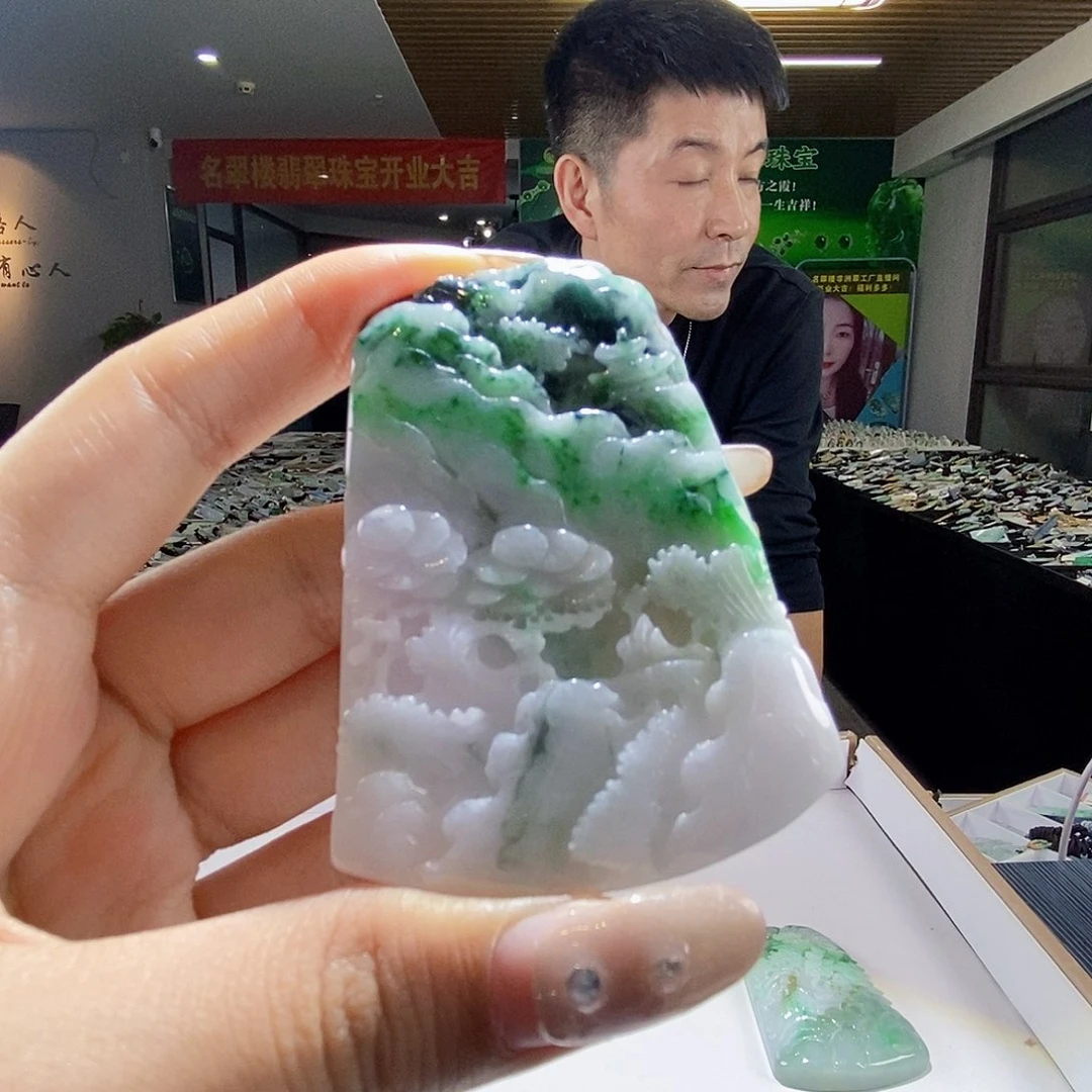 颈饰未镶嵌翡翠翡翠