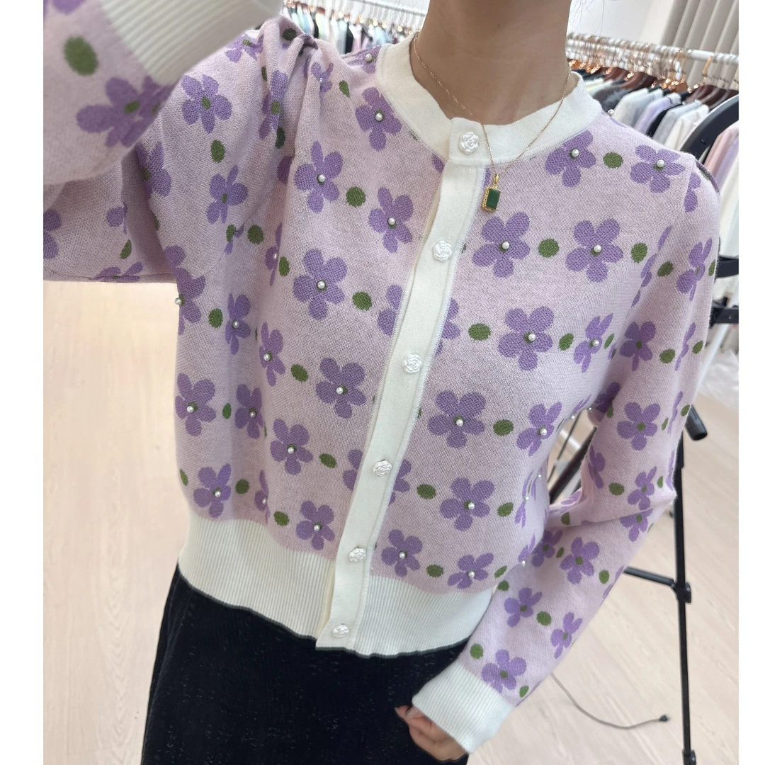 春季新款女士设计款套头开衫长袖针织衫时尚休闲气质圆领羊毛衫