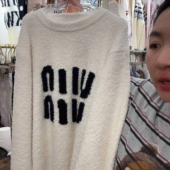 三醋酯纤维白色字母半边绒