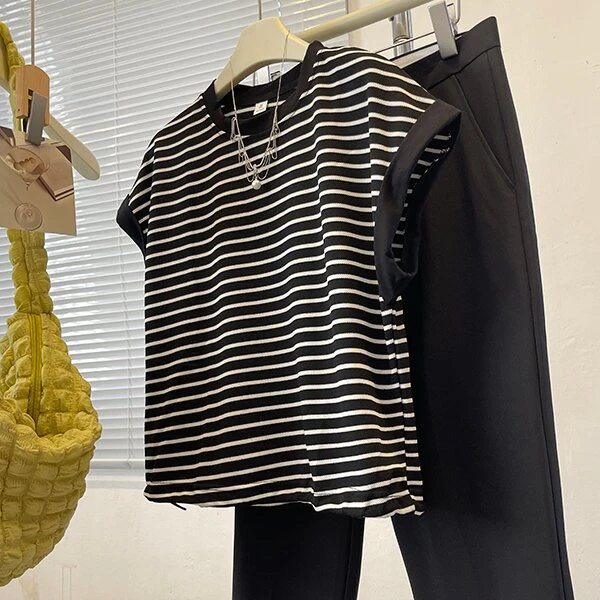 【YamiStudio】条纹韩版T恤设计感插肩袖休闲圆领百搭ins时尚宽松