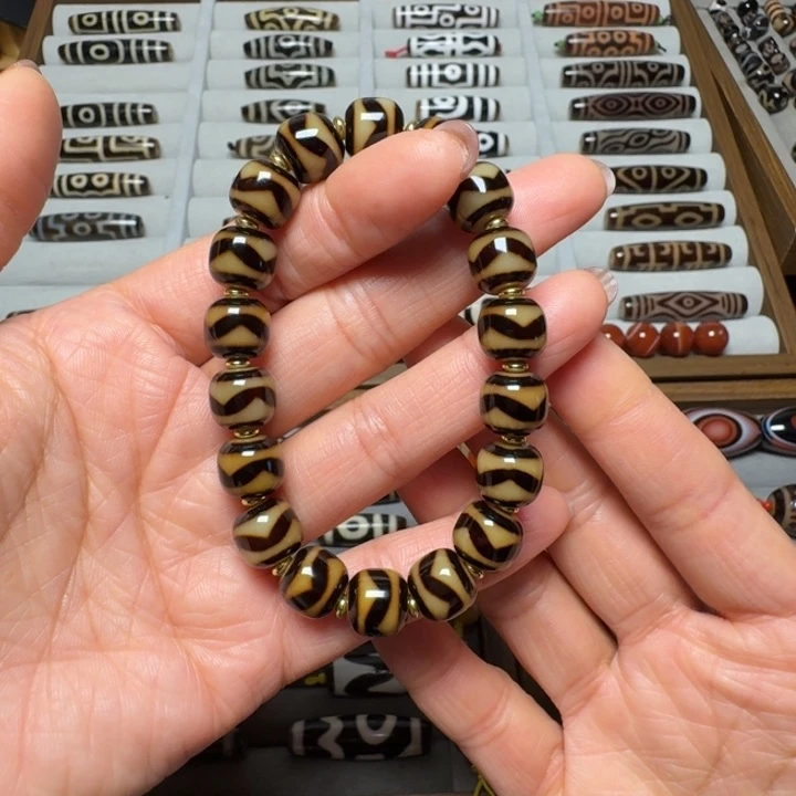 飞***人玛瑙/玉髓未镶嵌颈饰