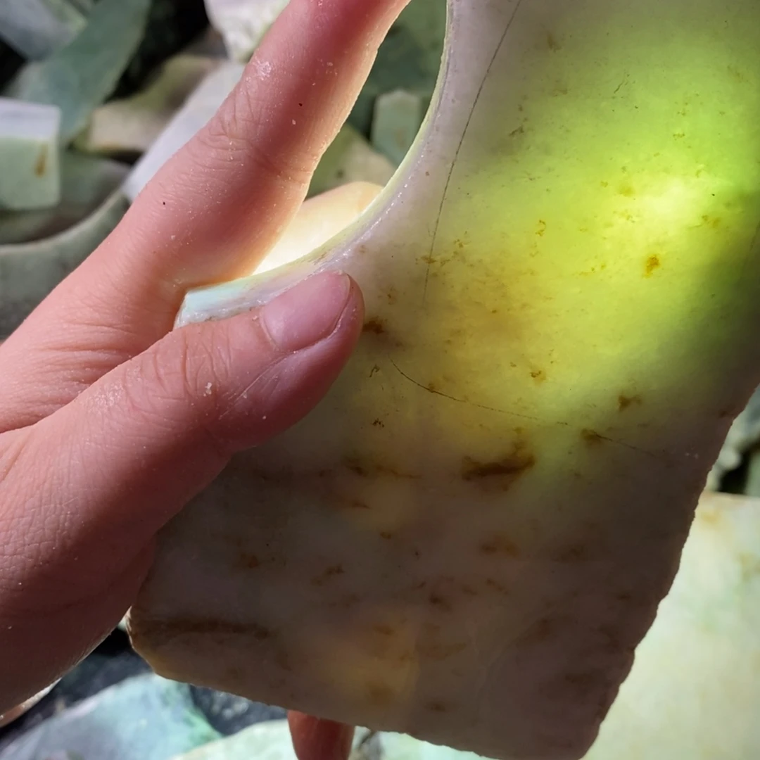 颈饰未镶嵌翡翠天然翡翠