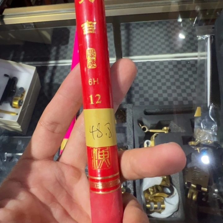 二手红色3.6的6h一只