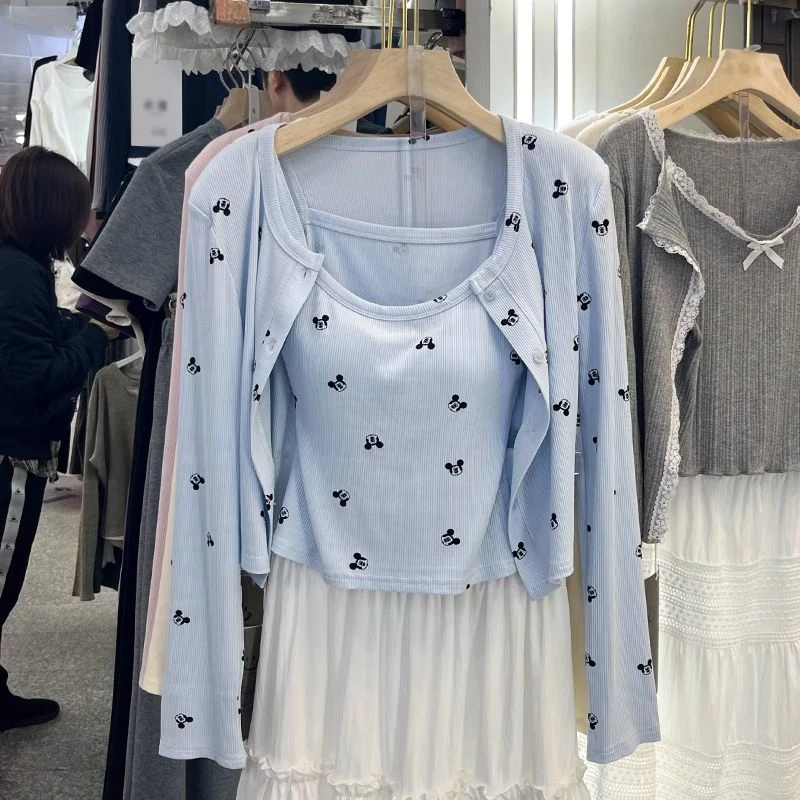 时尚印花图案两件套外穿长袖小衫带胸垫吊带衫春新款气质叠穿上衣