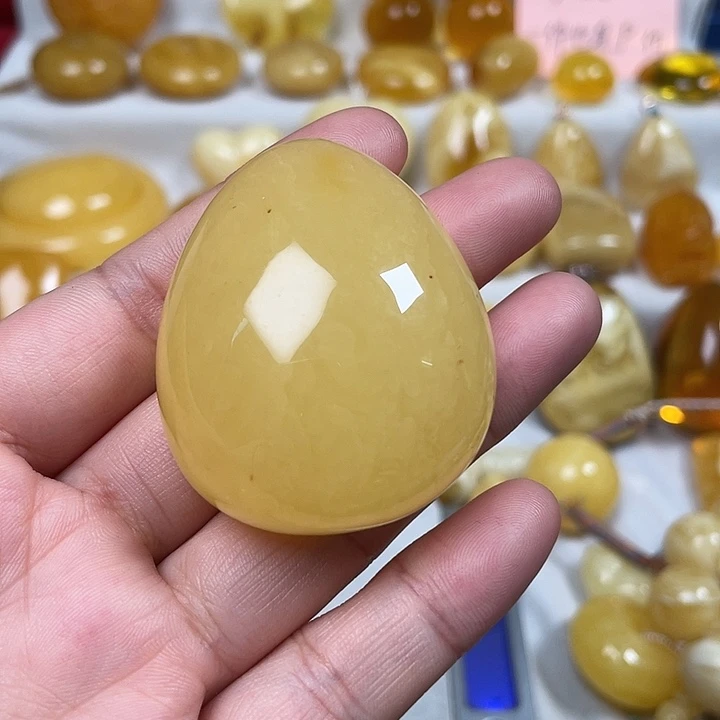 蜜蜡未镶嵌颈饰水滴挂坠