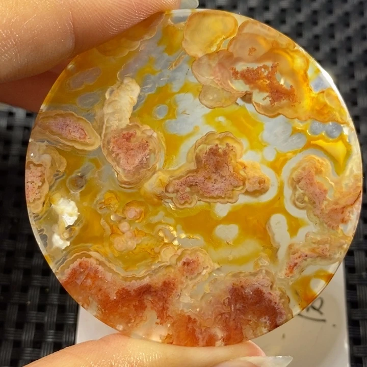 未镶嵌颈饰玛瑙/玉髓正**存