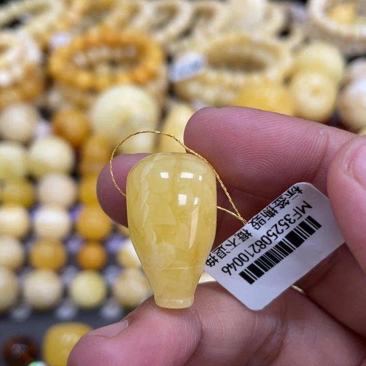 裸石蜜蜡未镶嵌14.7mm