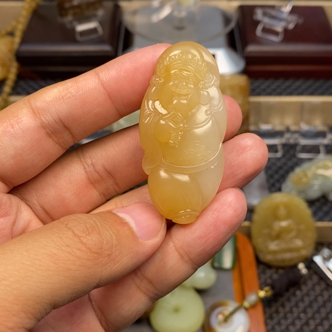 香***生颈饰未镶嵌和田玉