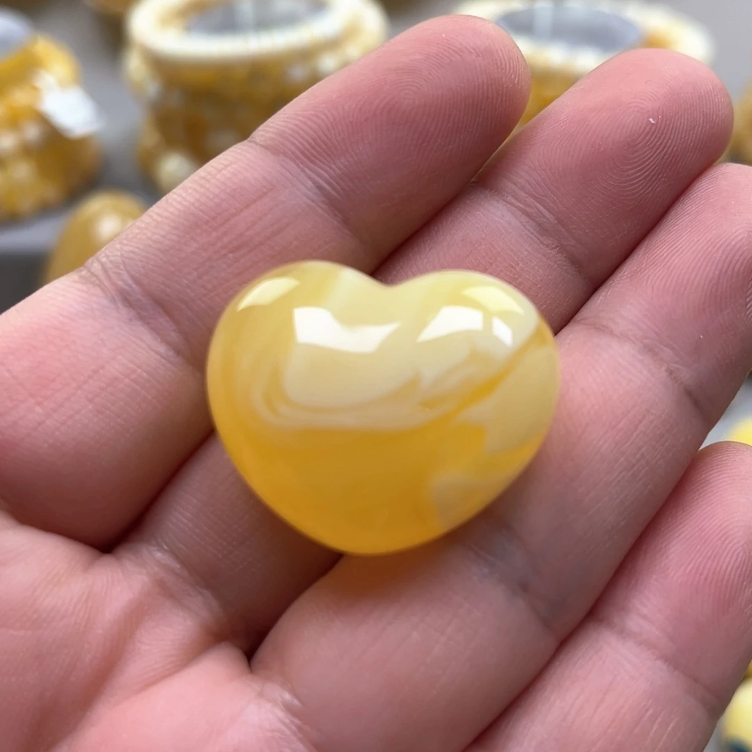 琥珀颈饰未镶嵌吊坠