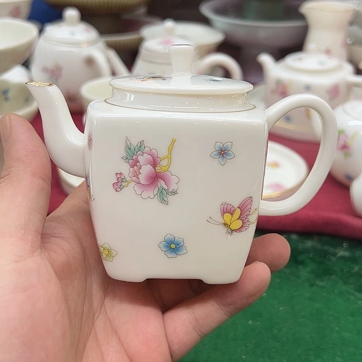 陶瓷陶瓷茶壶哈哈哈哈哈