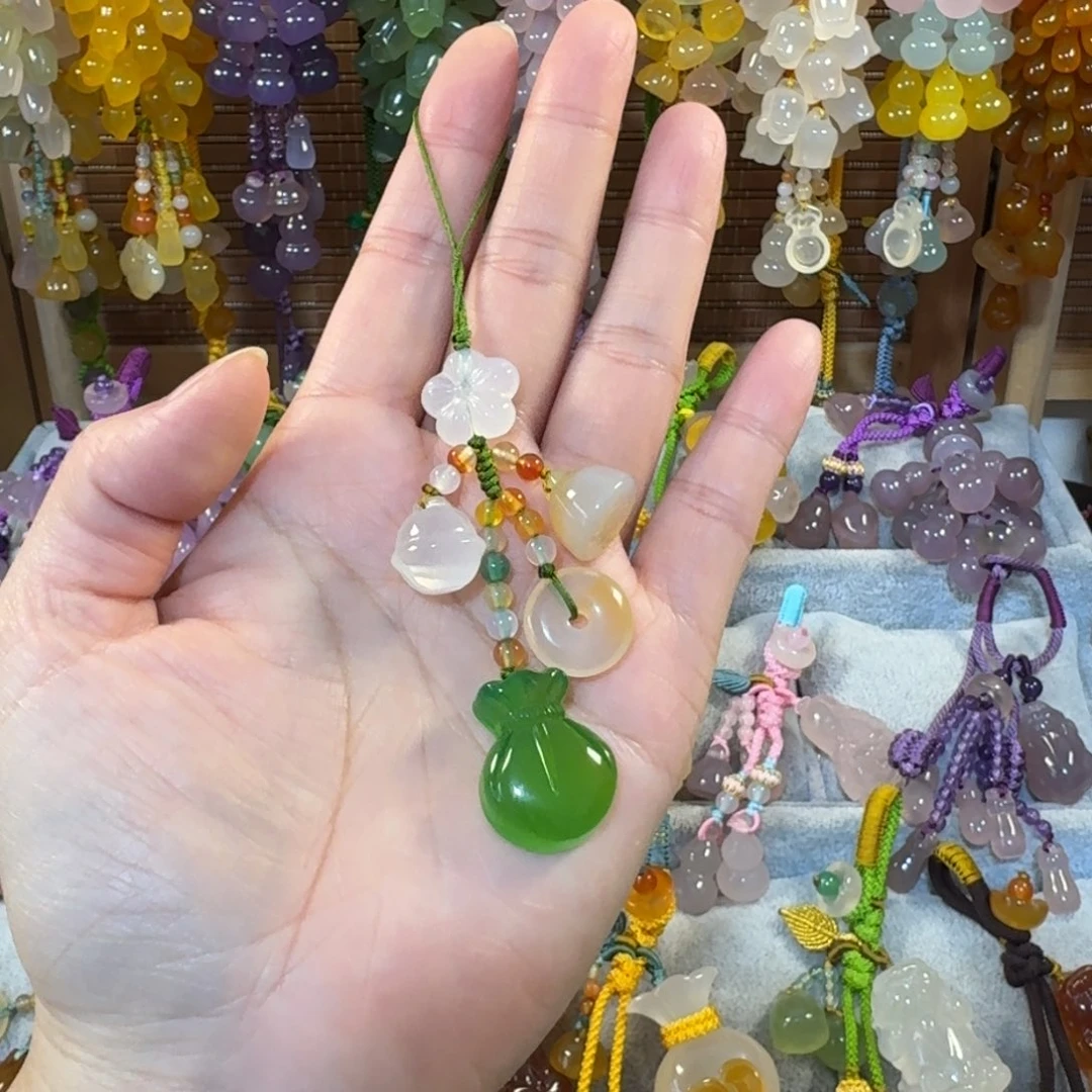 玛瑙/玉髓未镶嵌手机挂件