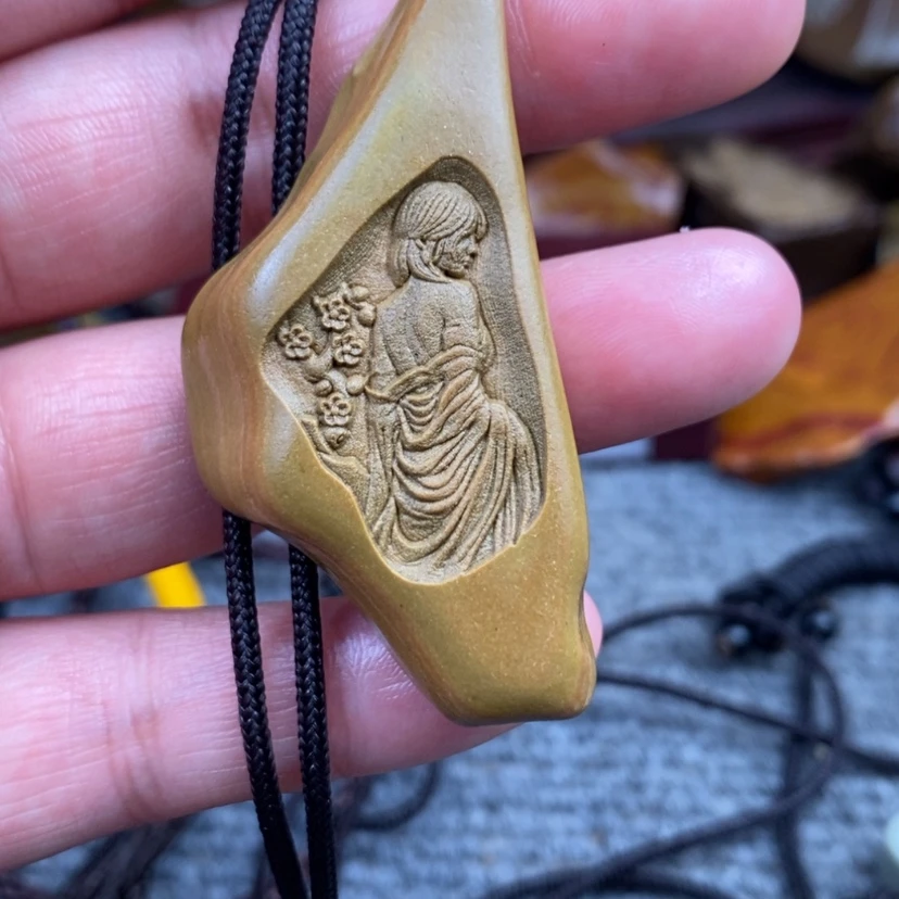 【闪购商品】原石雕刻手把件