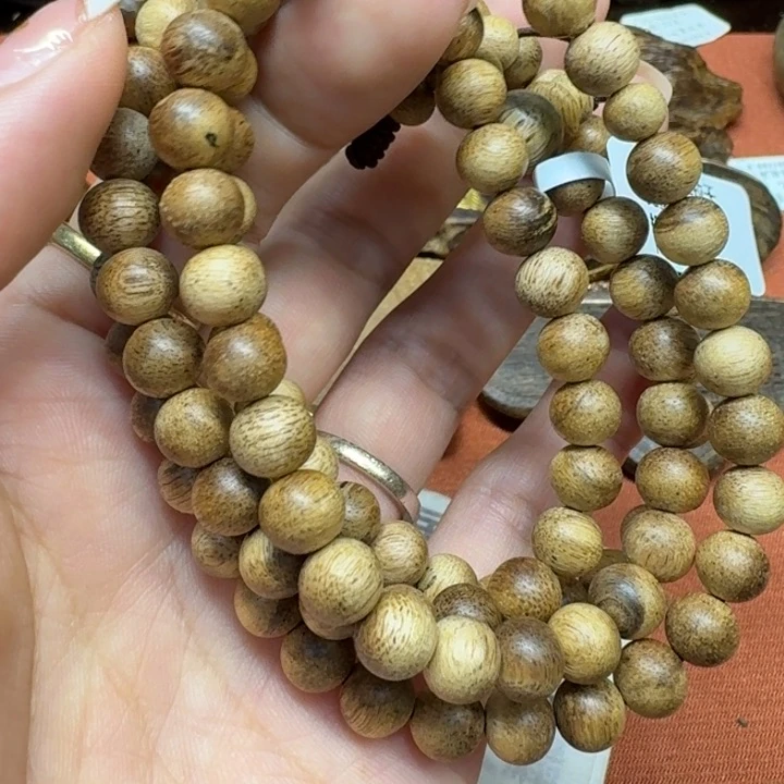 大叶紫檀（黑酸枝木类）