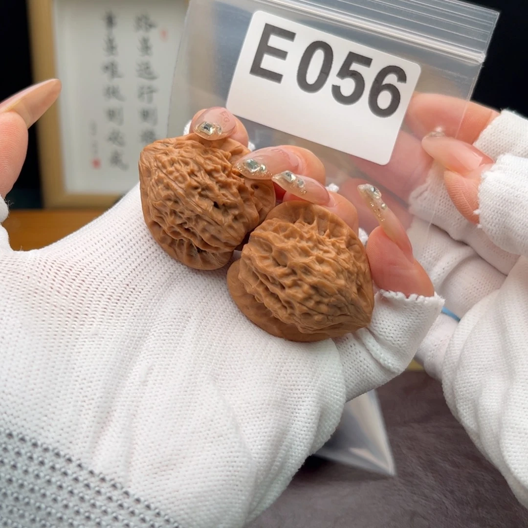 文玩核桃把件32七步沟e056