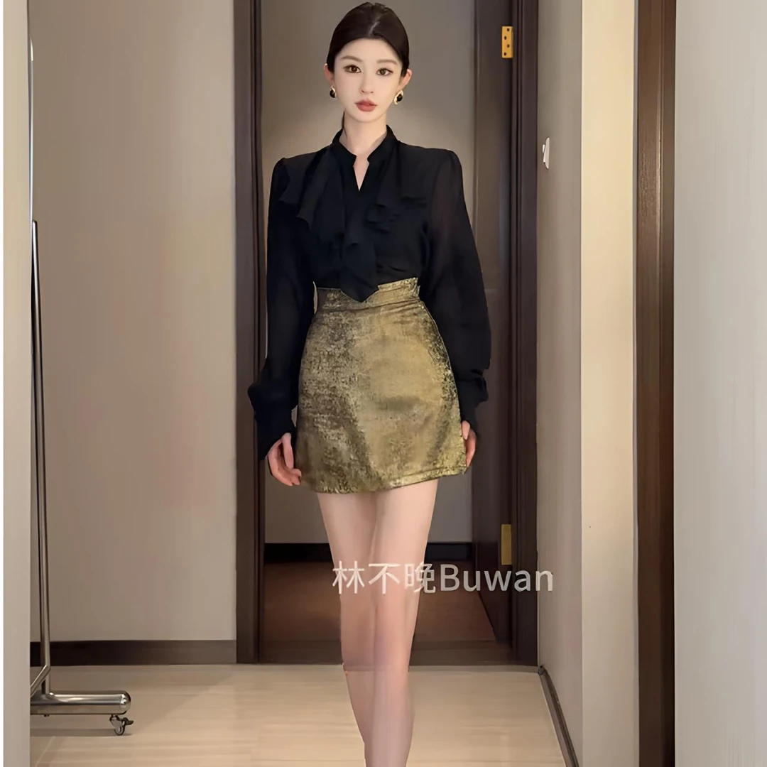 2025秋季新款辣妹套装时尚设计感高腰显瘦百搭包臀短裙两件套