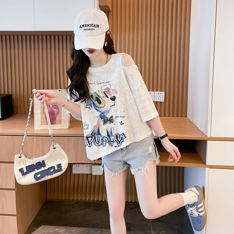 高级感卡通拼接T恤女2025夏季新款韩版宽松显瘦遮肉露肩扎染上衣