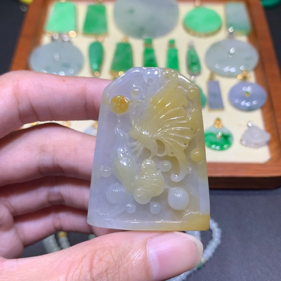 翡翠未镶嵌吊坠(不含链)