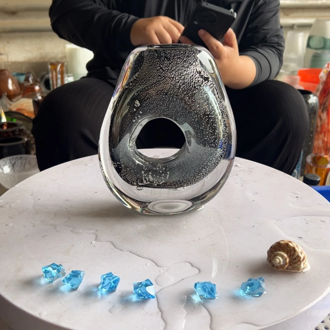 高度21灰色银箔琉璃花器摆件瑕疵