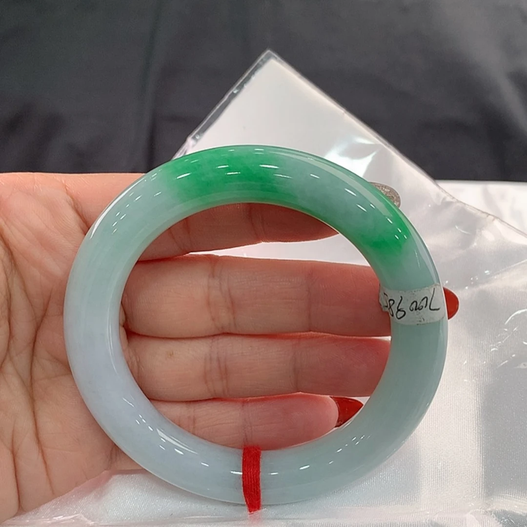 【闪购商品】翡翠手镯未镶嵌圆58.5