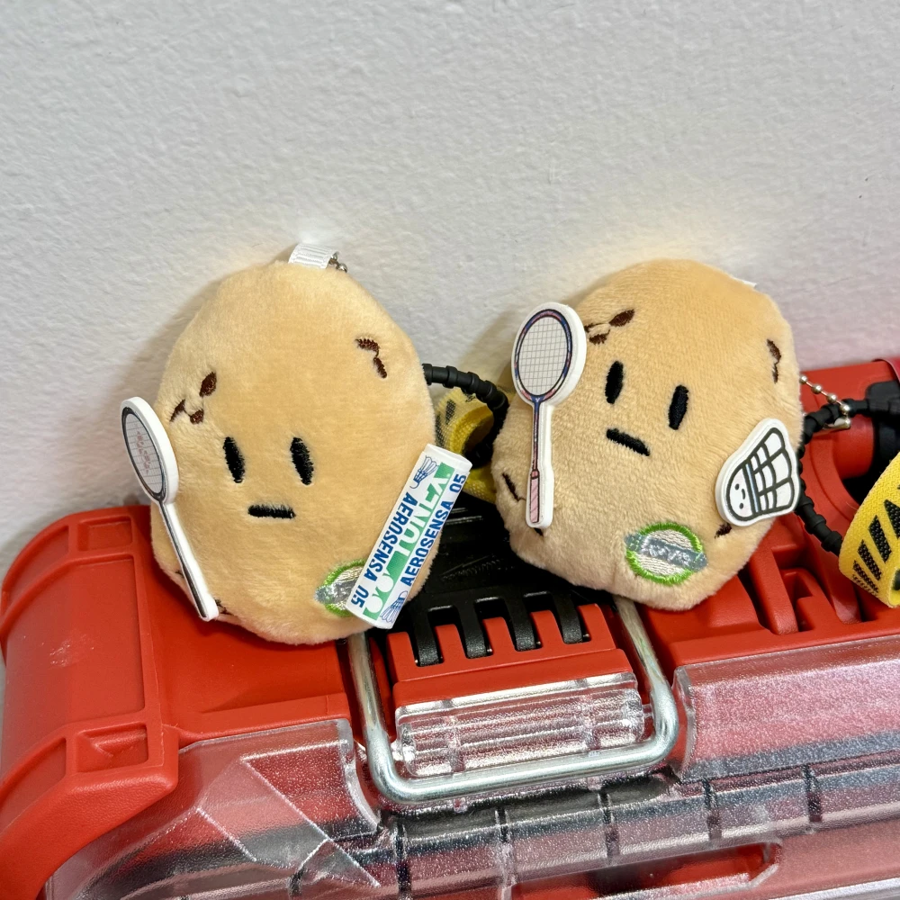 球搭子超萌打羽毛球的小土豆可爱卡通百搭书包挂饰毛绒挂件