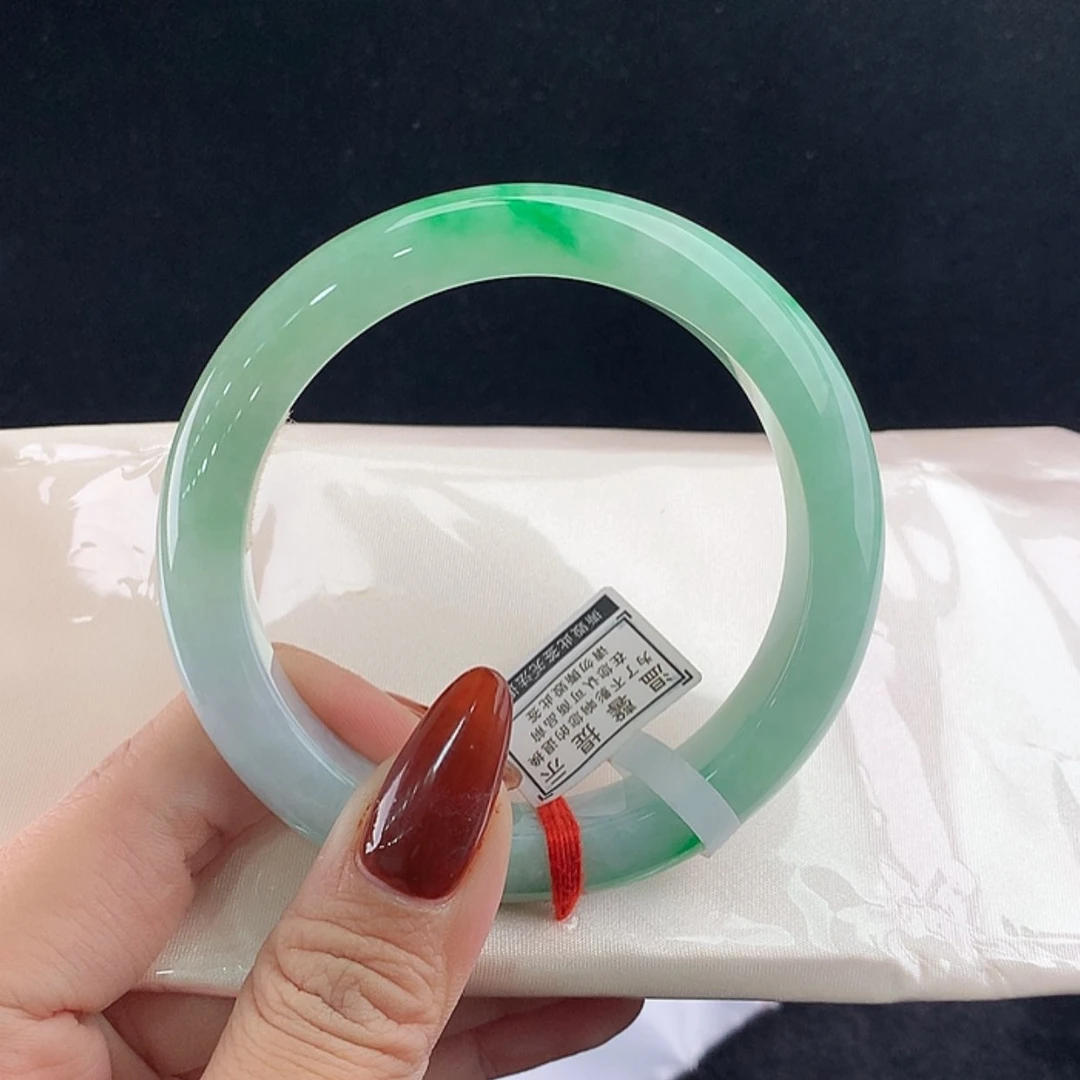 【闪购商品】未镶嵌手镯翡翠正61