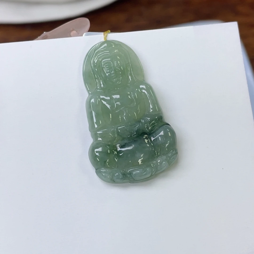 颈饰未镶嵌翡翠我****王