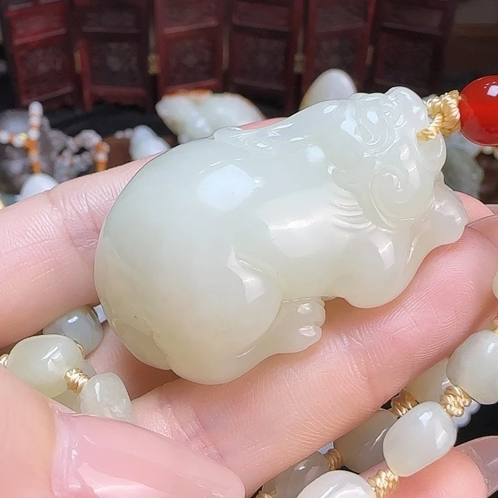 颈饰未镶嵌和田玉定制发货