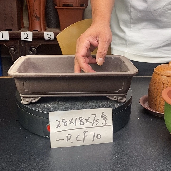 紫砂花盆货号一只CF70