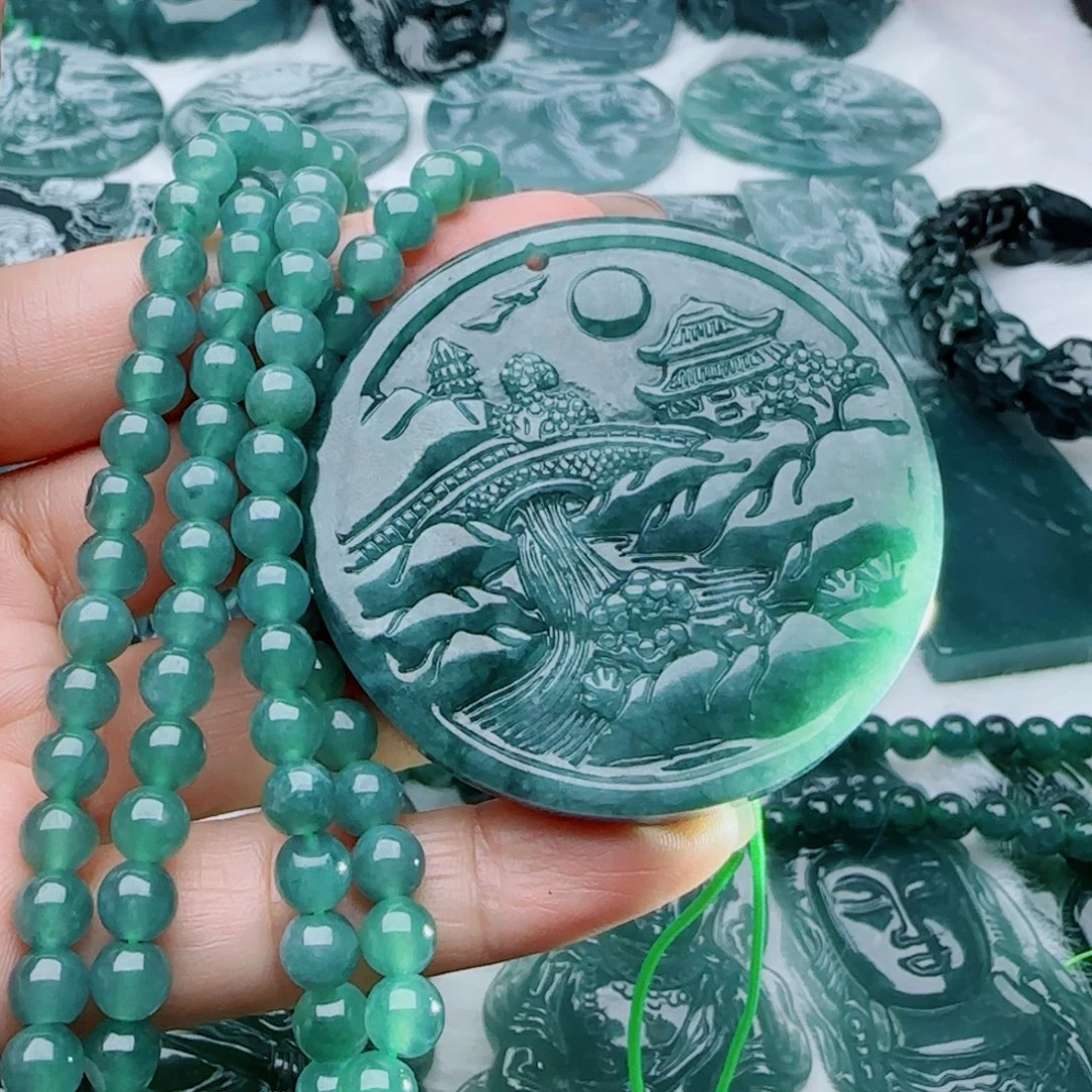 颈饰未镶嵌翡翠多样性发货天然的A货翡翠