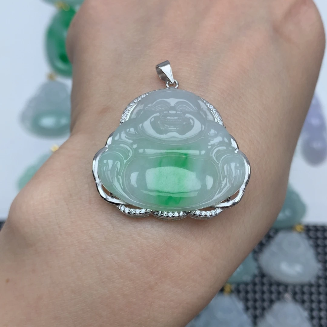 颈饰未镶嵌翡翠天然