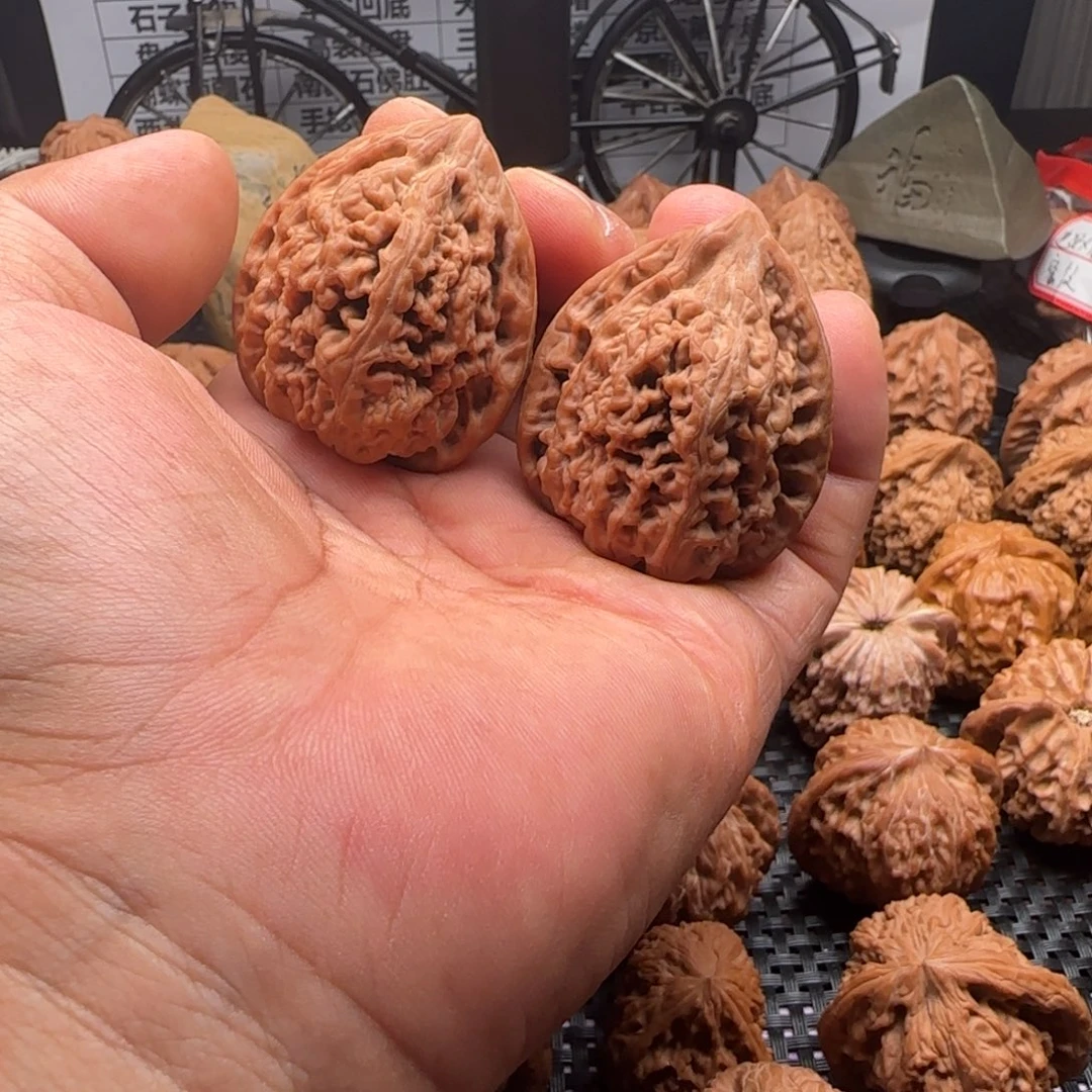 吊坠文玩核桃全品三角凤凰台40