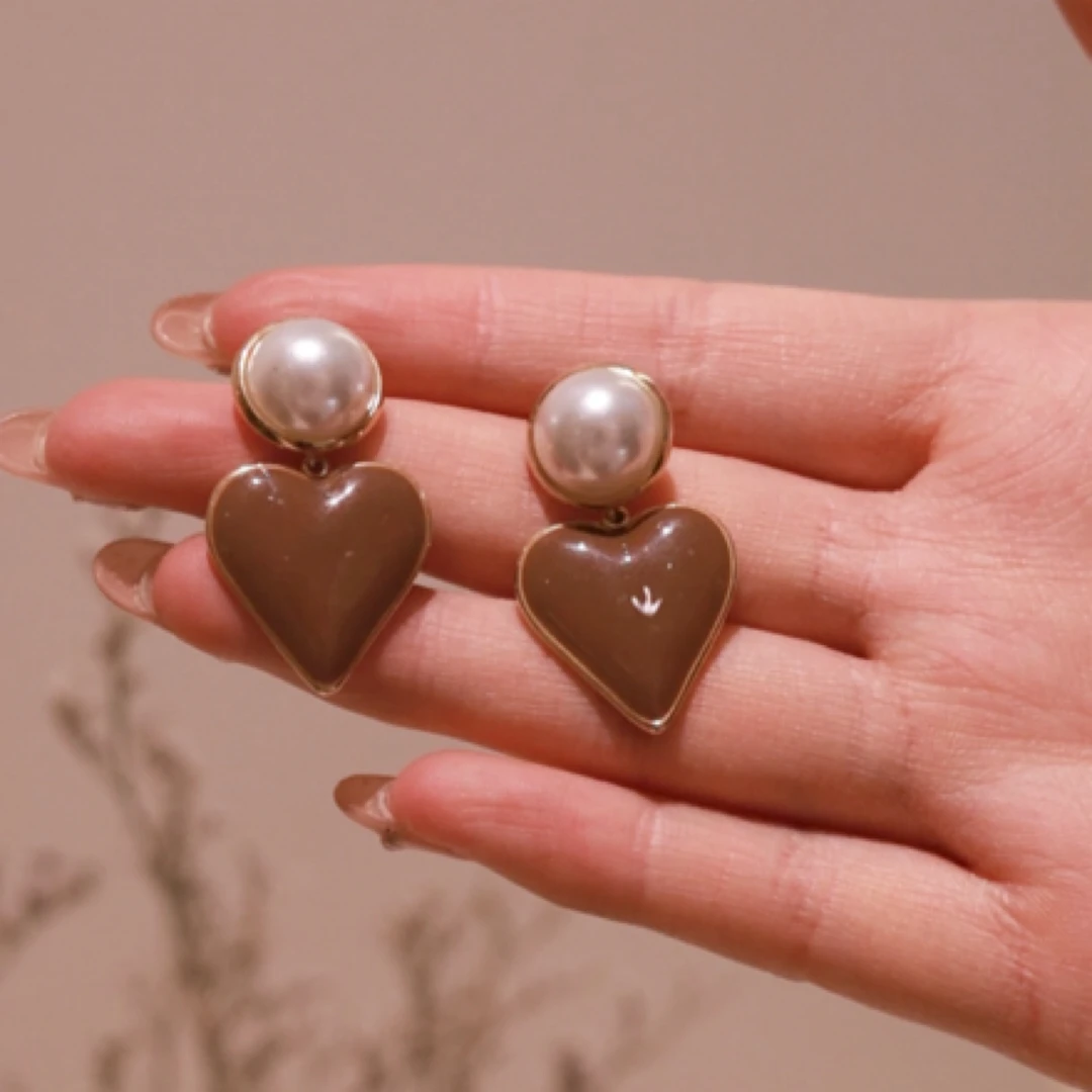 合金耳饰 美拉德咖色耳环女小众几何形爱心耳钉网红同款耳饰品