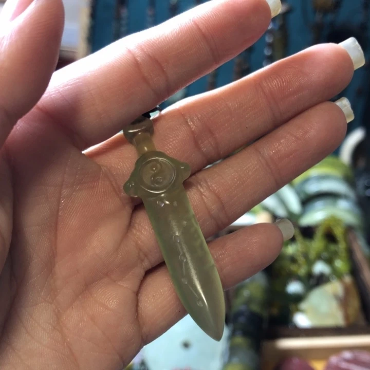 岫玉未镶嵌岫玉挂件