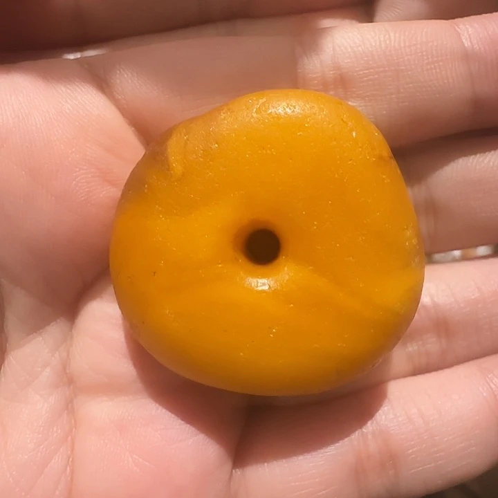 蜜蜡未镶嵌颈饰蜜蜡未镶嵌颈饰