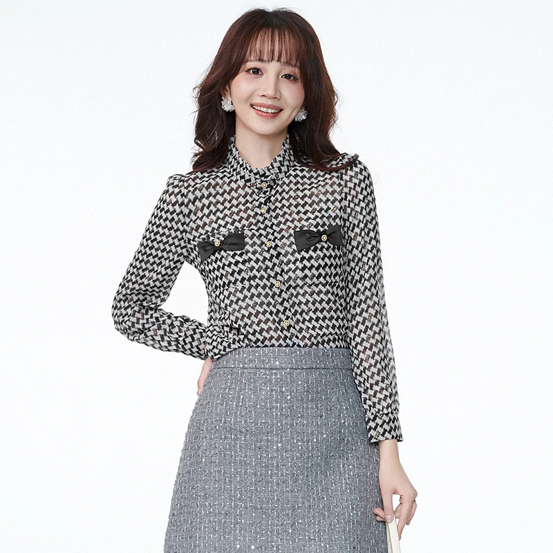 51SN0D0032复古优雅立领上衣单排扣长袖衬衫女2025春