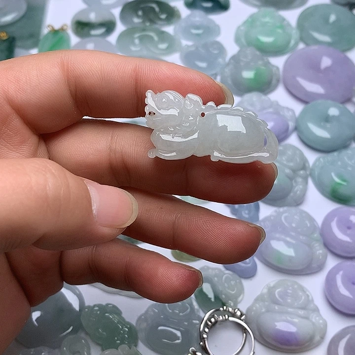 翡翠未镶嵌颈饰天然翡翠