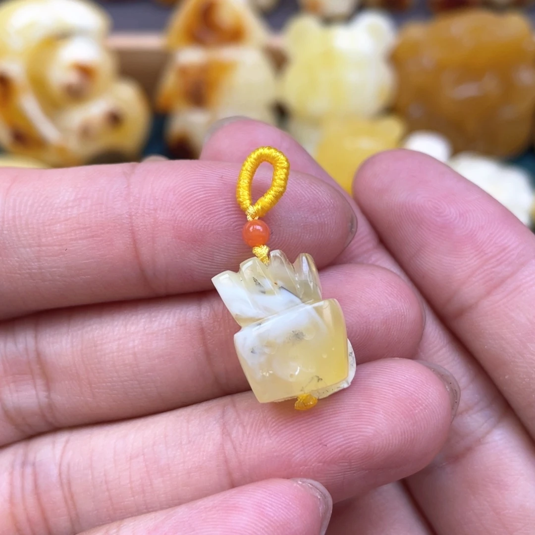 未镶嵌琥珀裸石蜜蜡