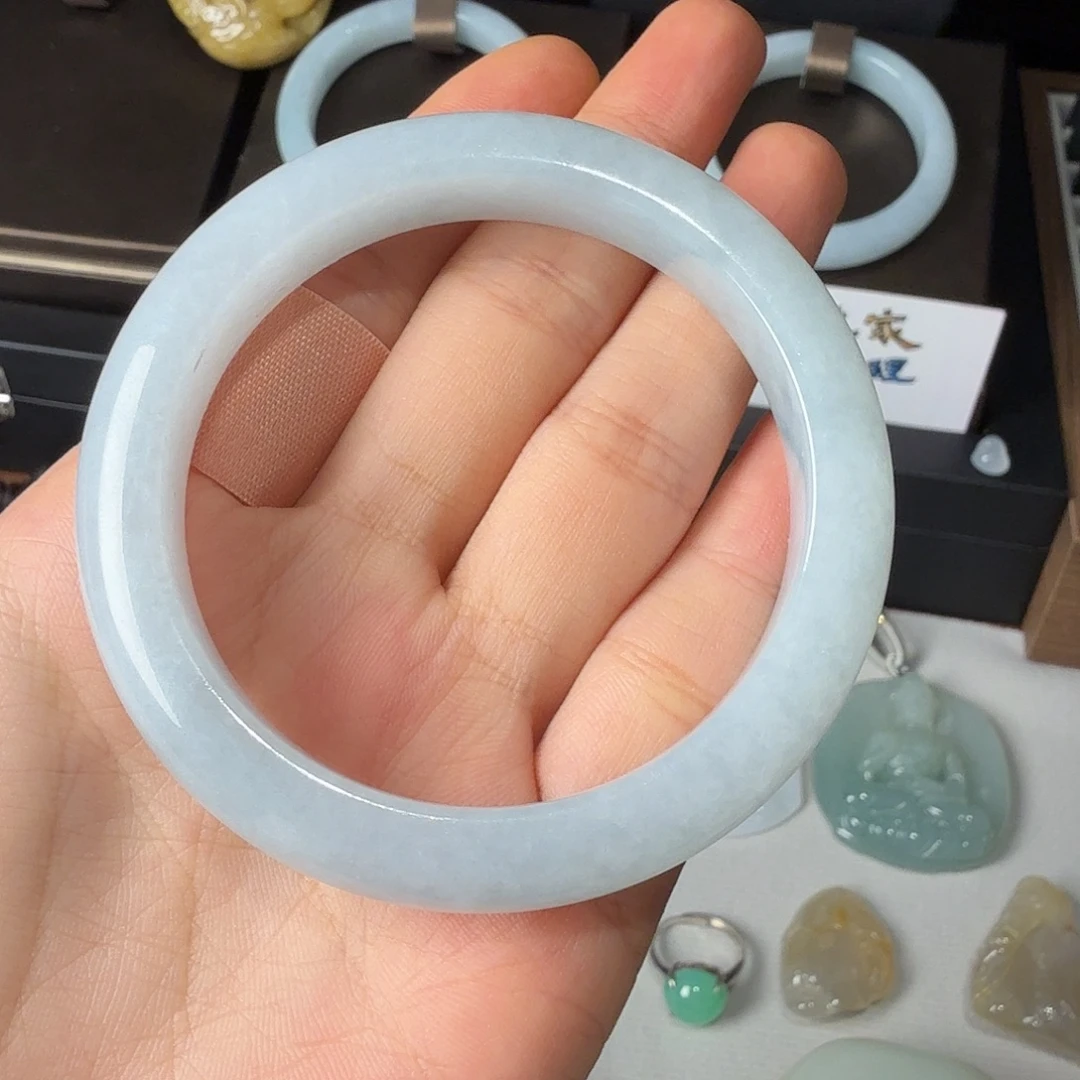 翡翠未镶嵌手镯翡翠手镯