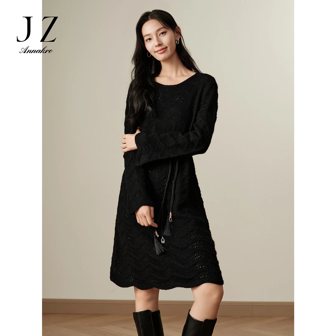 玖姿安娜蔻浪漫波西米亚风腰带针织连衣裙女装JTEQ31405