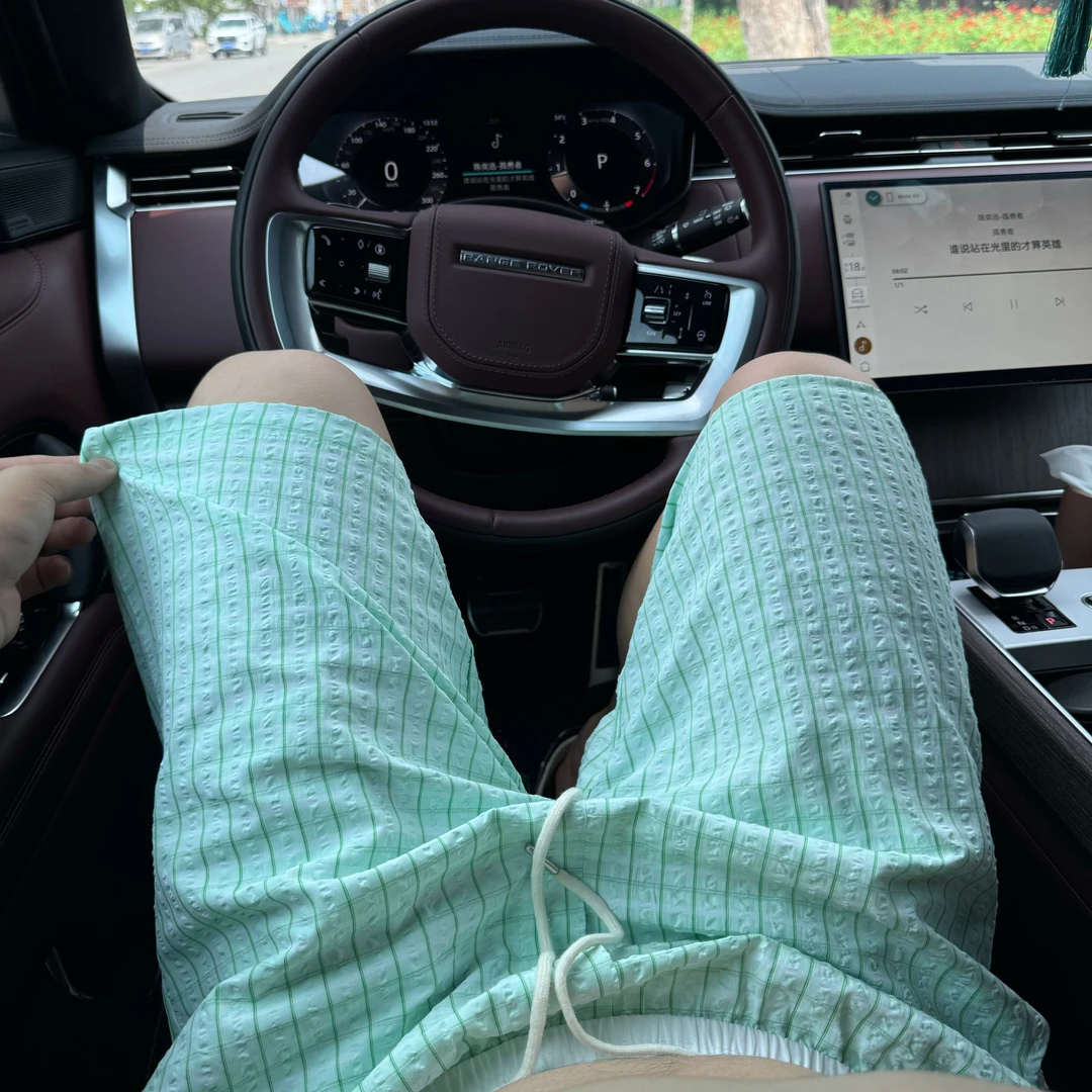 夏季天空蓝色泡泡纱格子短裤男时尚高级感轻奢休闲情侣运动五分裤