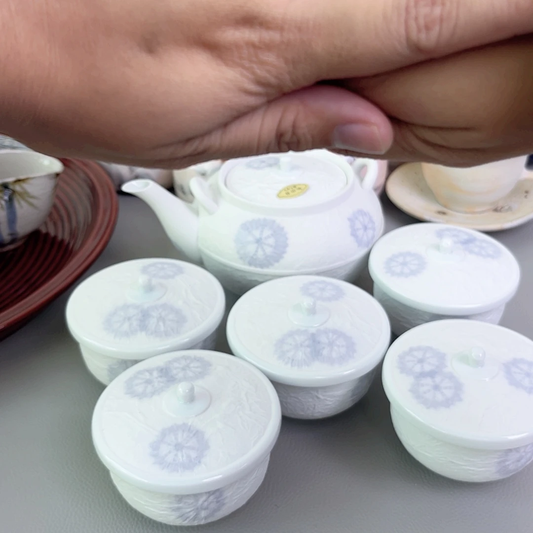 瓷片欢迎光临美桃儿～