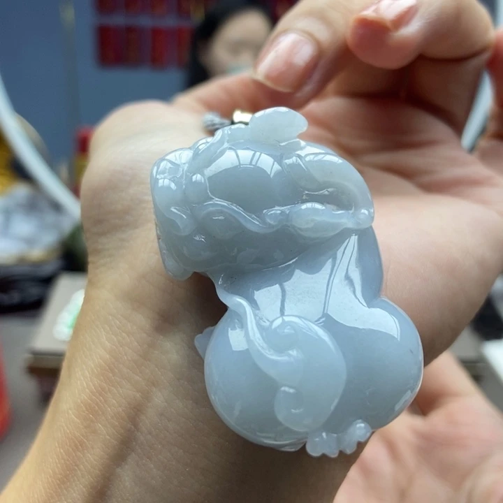 翡翠未镶嵌颈饰吊坠39