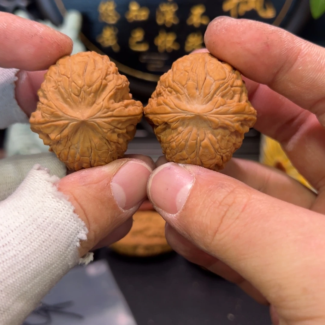 文玩核桃把件拾*.团圆