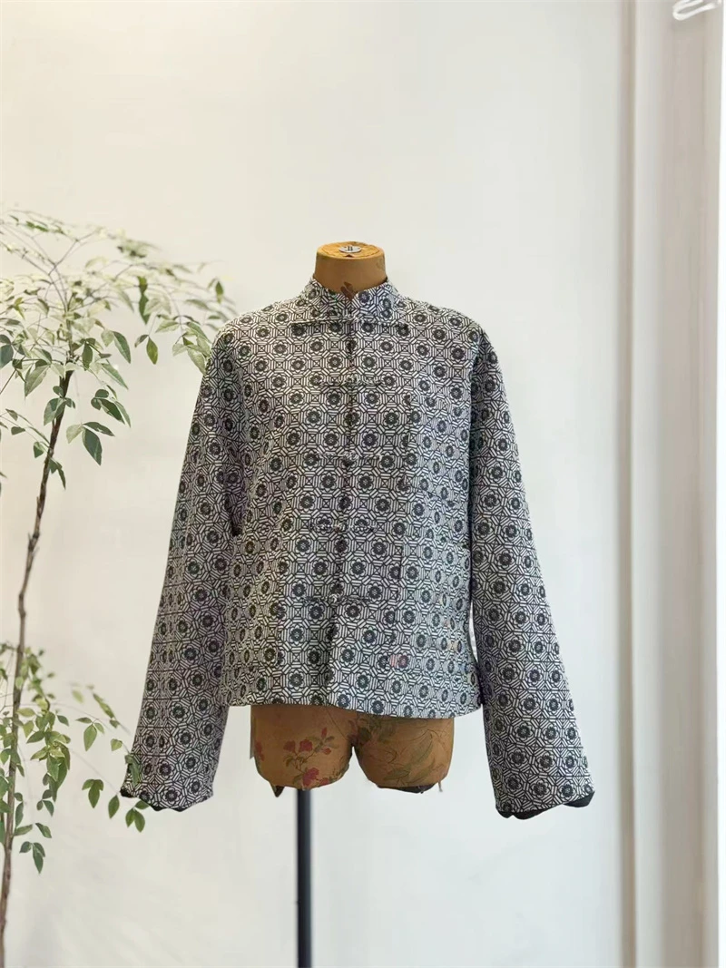 雅儿萱 2025 小立领一字扣三口袋外套 定制